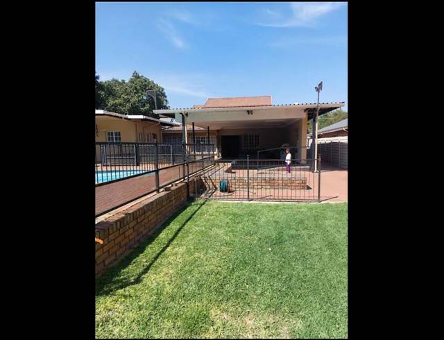 5 BEDROOM PROPERTY TO RENT IN MAYVILLE